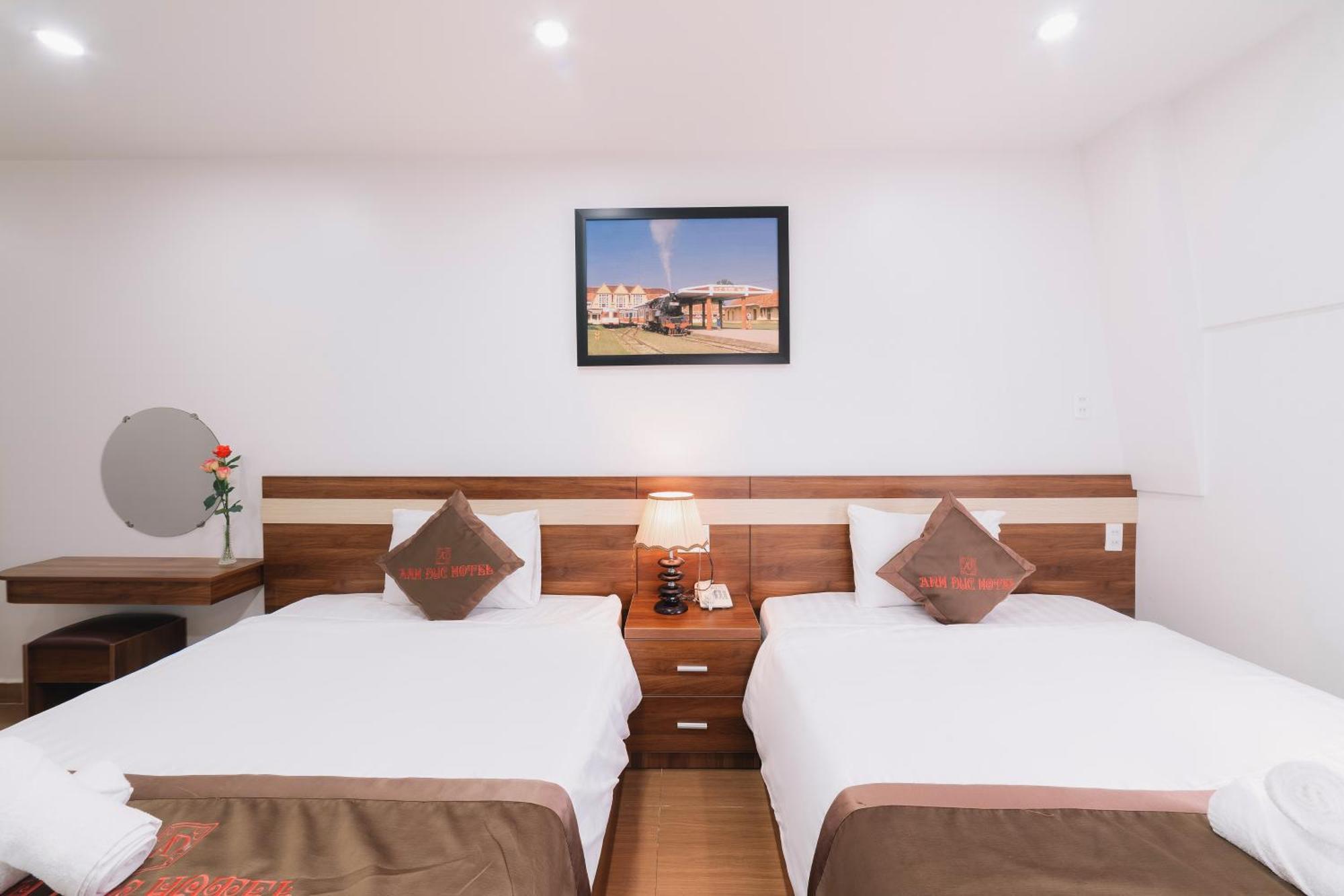 Anh Duc Hotel Da Lat City Exterior photo